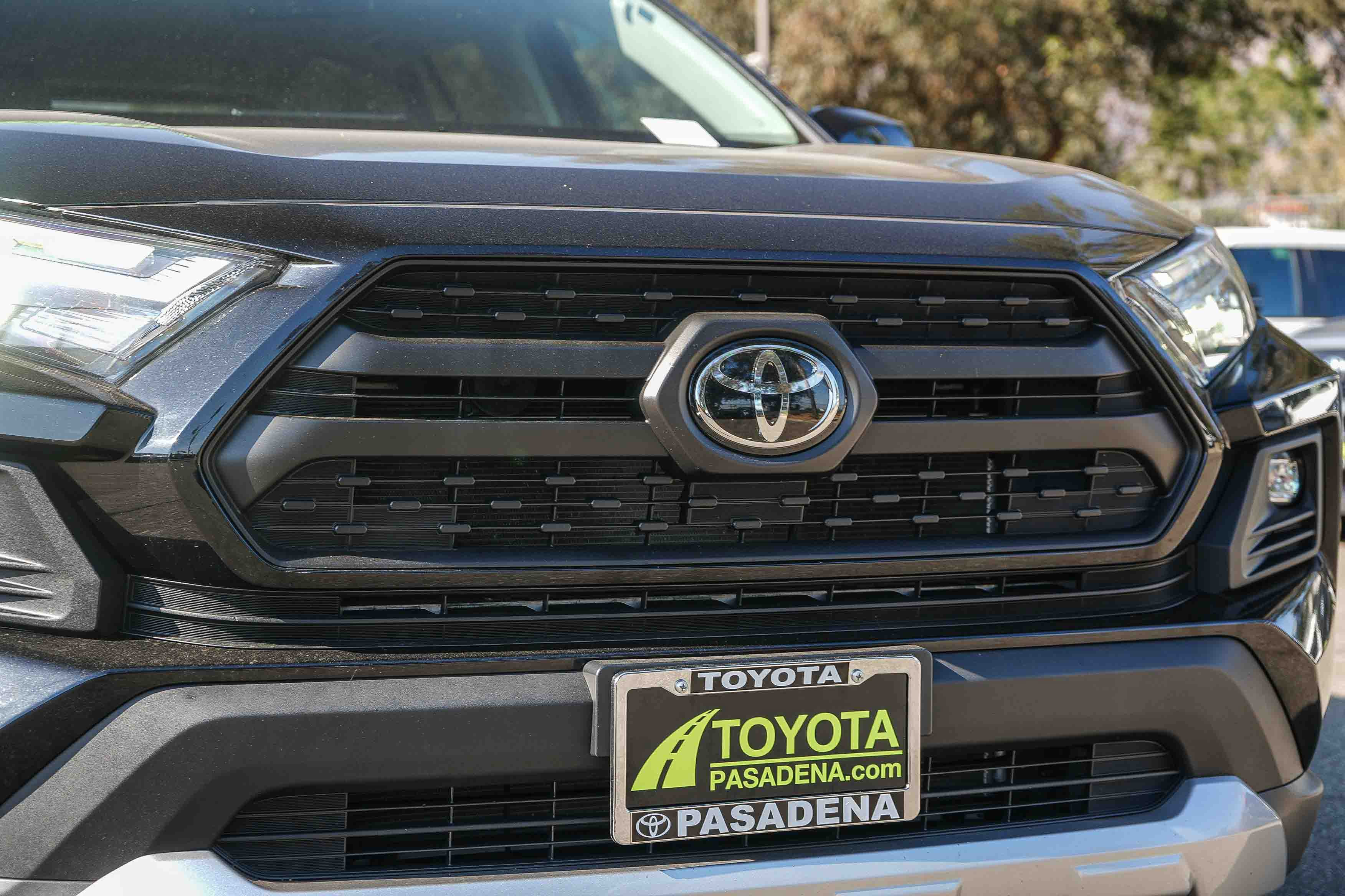 Used 2024 Toyota RAV4 Adventure AWD/4WD image 5