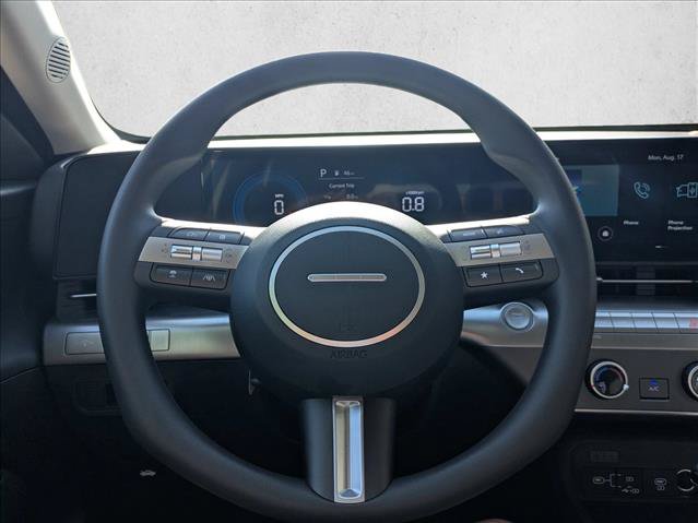 New 2027 Hyundai Kona SE FWD image 11
