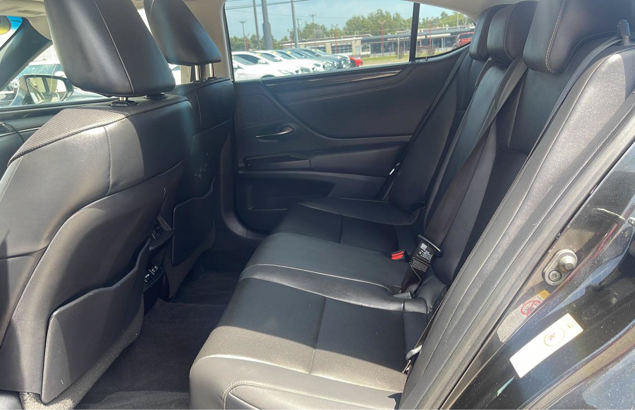 Used 2019 Lexus ES 350 w/ Accessory Package 2 FWD image 12