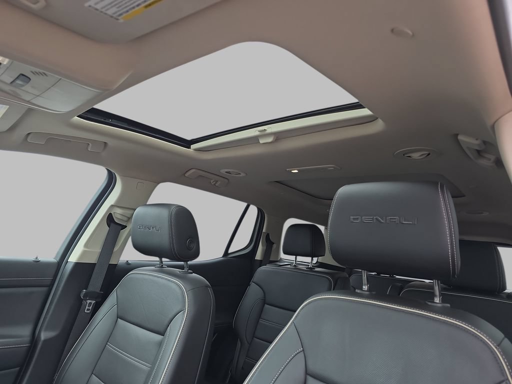 Certified 2021 GMC Acadia Denali w/ Denali Ultimate Package AWD/4WD image 33