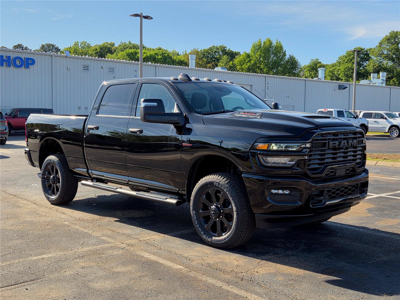New 2026 RAM 2500 Tradesman AWD/4WD image 3