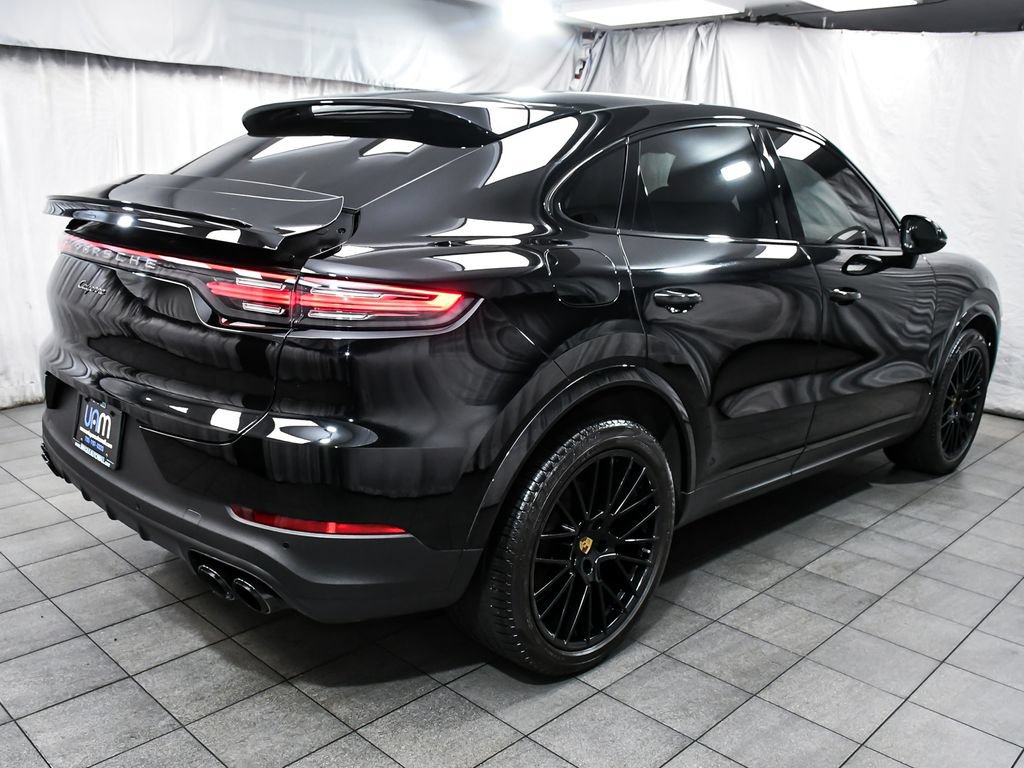Used 2023 Porsche Cayenne Platinum Edition AWD/4WD image 6
