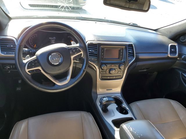 Used 2014 Jeep Grand Cherokee Laredo w/ Security & Convenience Group image 9