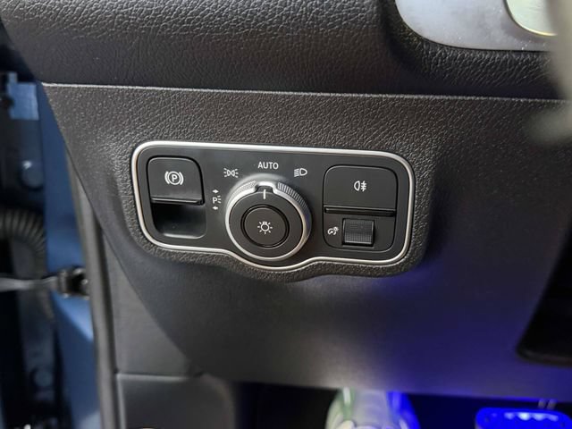 Certified 2023 Mercedes-Benz GLB 35 AMG 4MATIC image 27