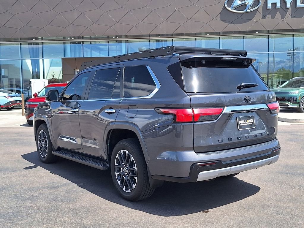 Used 2024 Toyota Sequoia Limited w/ Tow Technology Package AWD/4WD image 5