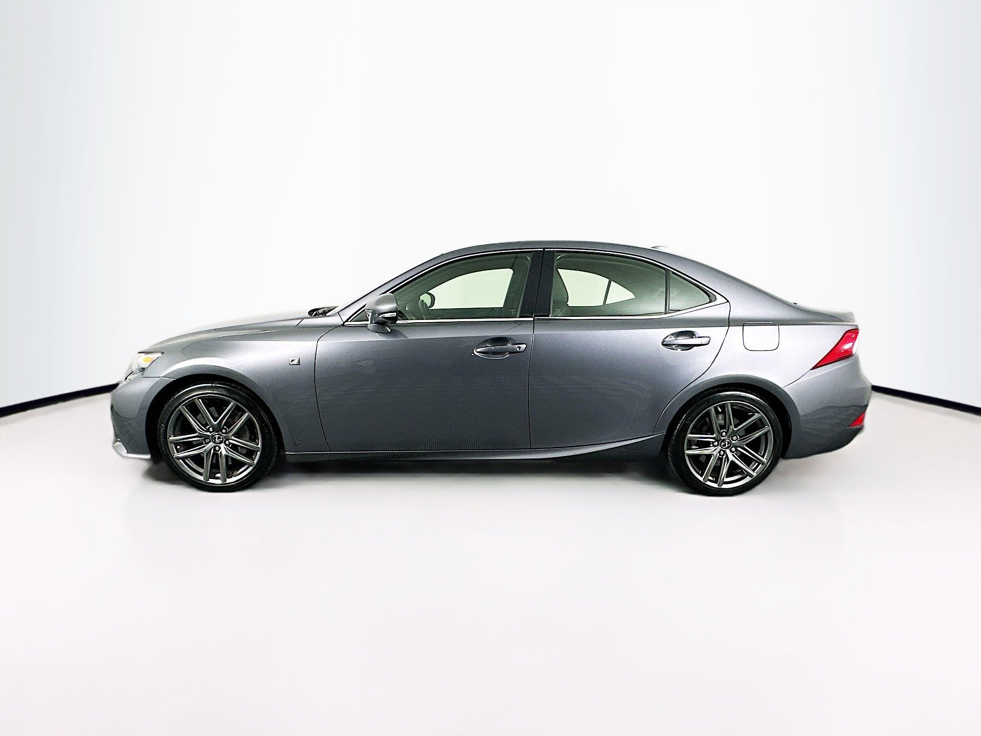 Used 2014 Lexus IS 350 4dr Sdn RWD w/ F Sport Package image 4