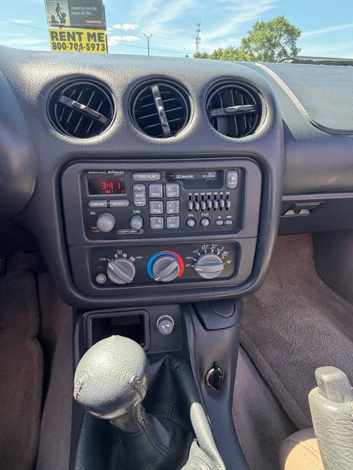 Used 1998 Pontiac Firebird Formula RWD image 15