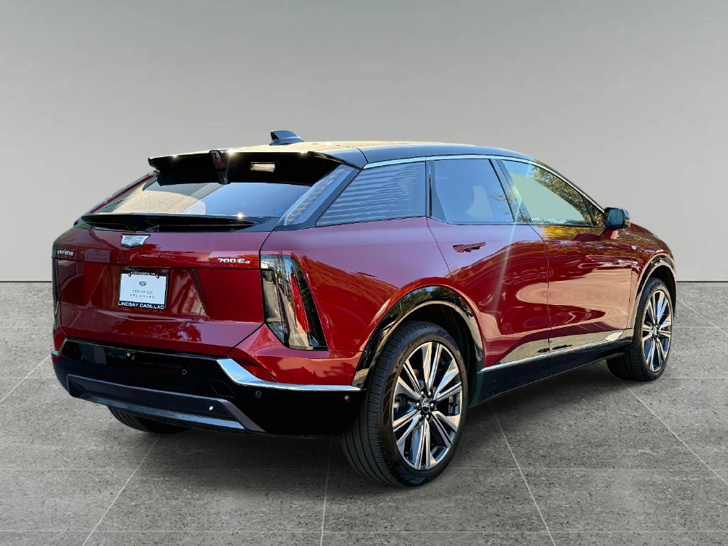 Used 2026 Cadillac Optiq Luxury 2 AWD/4WD image 10