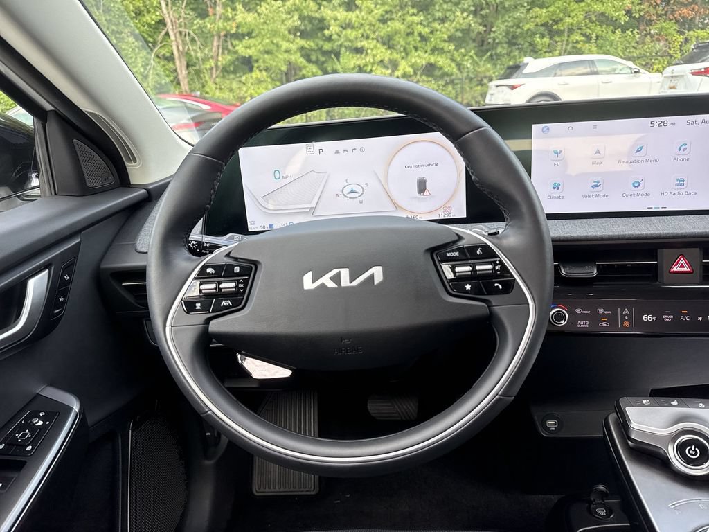 Used 2024 Kia EV6 Wind w/ Wind Technology Package AWD/4WD image 11