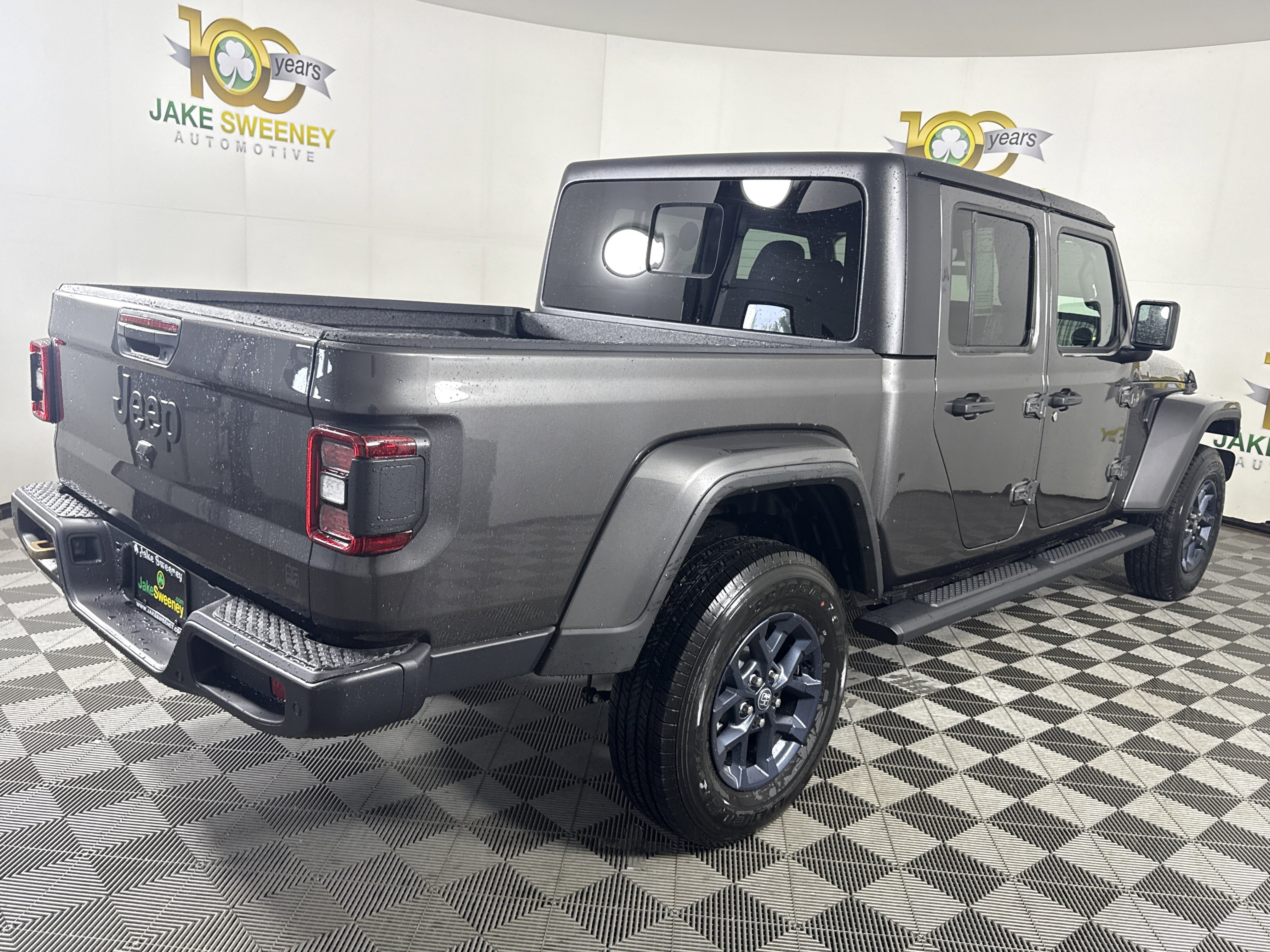New 2026 Jeep Gladiator Sport AWD/4WD image 10