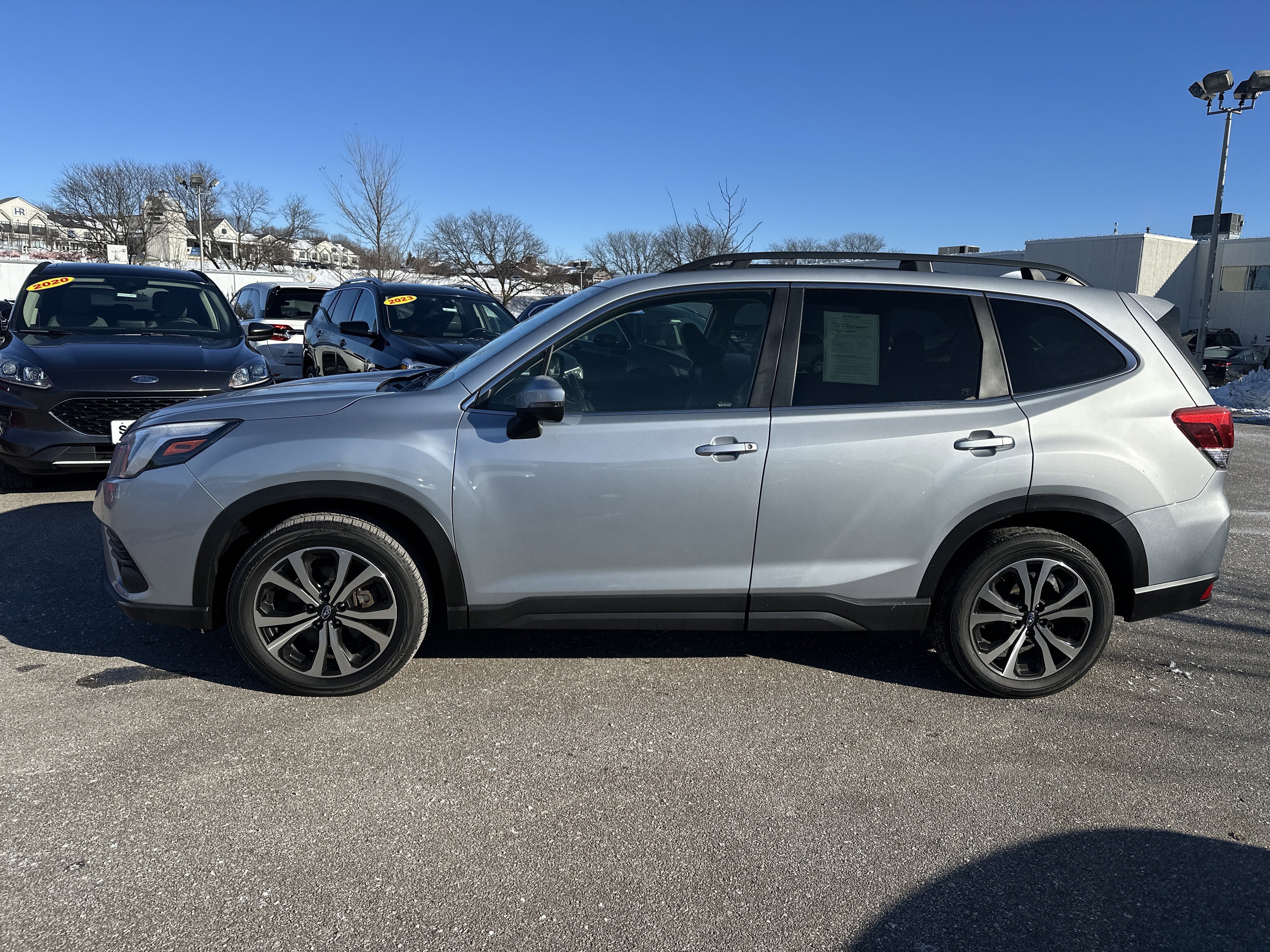 Used 2022 Subaru Forester Limited image 8