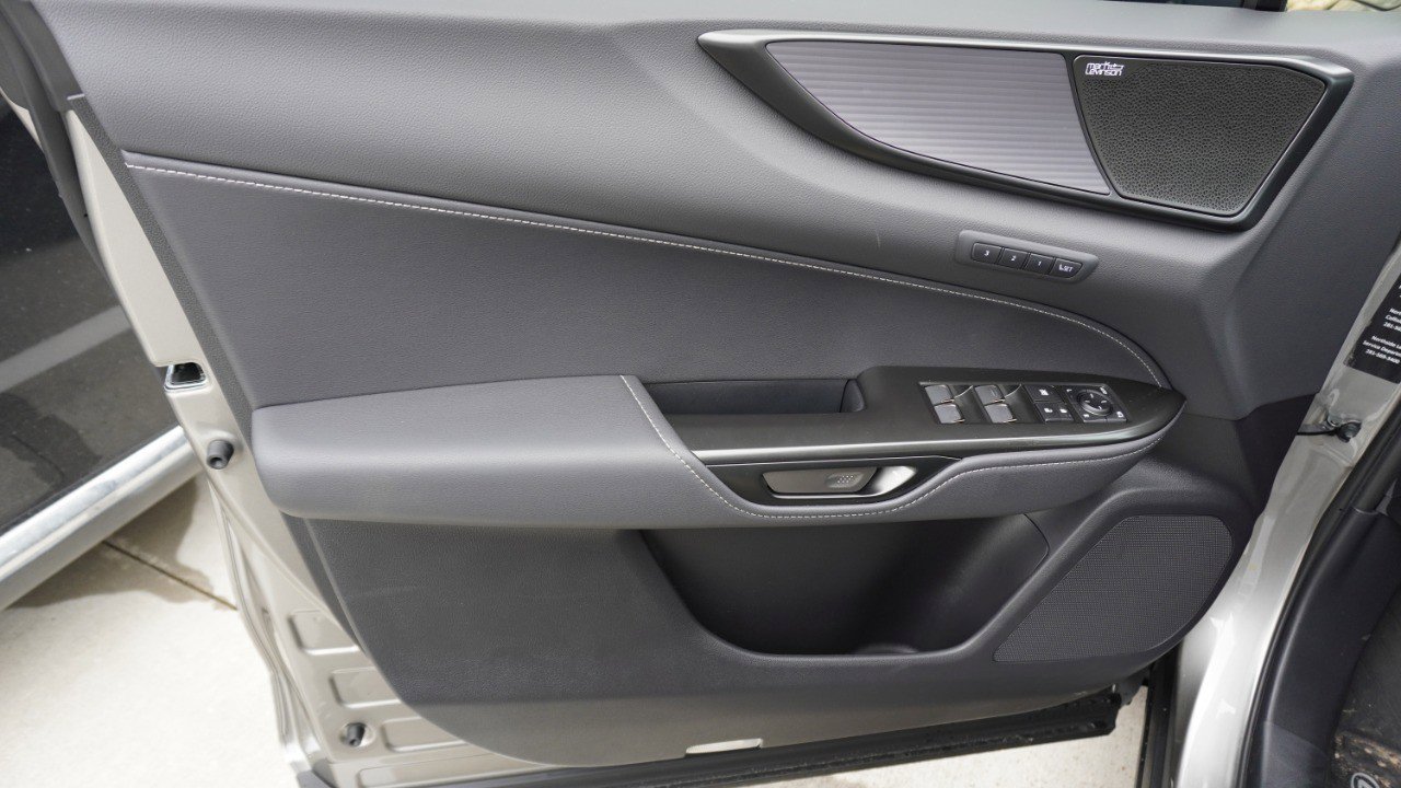 Used 2026 Lexus NX 350 F Sport AWD/4WD image 13