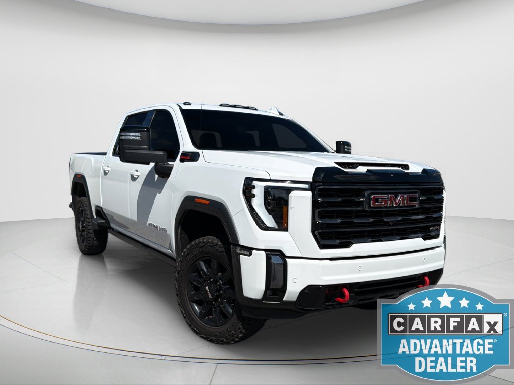 Used 2024 GMC Sierra 2500 AT4 w/ AT4 Premium Plus Package AWD/4WD image 3