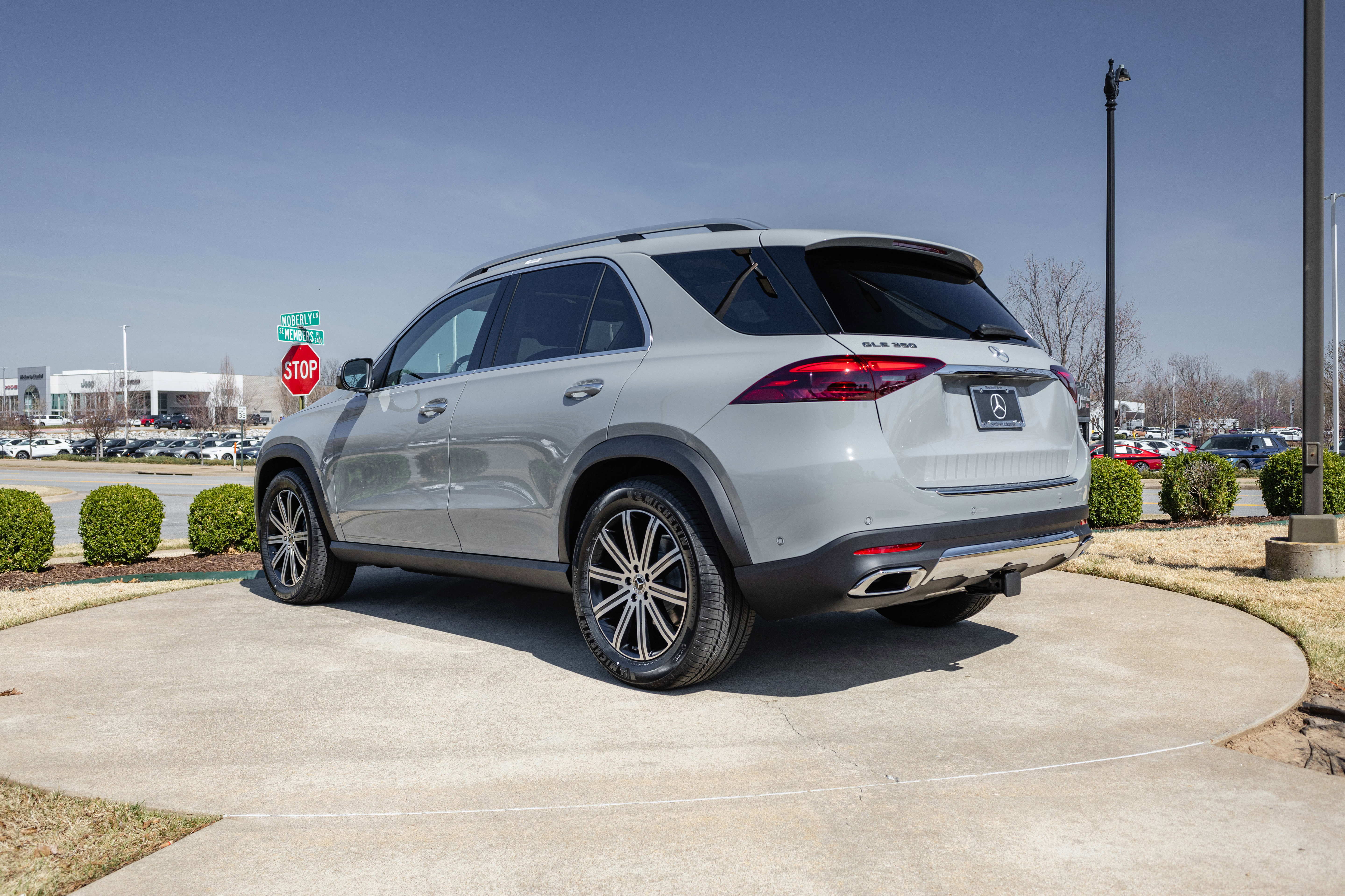 New 2026 Mercedes-Benz GLE 350 4MATIC image 9