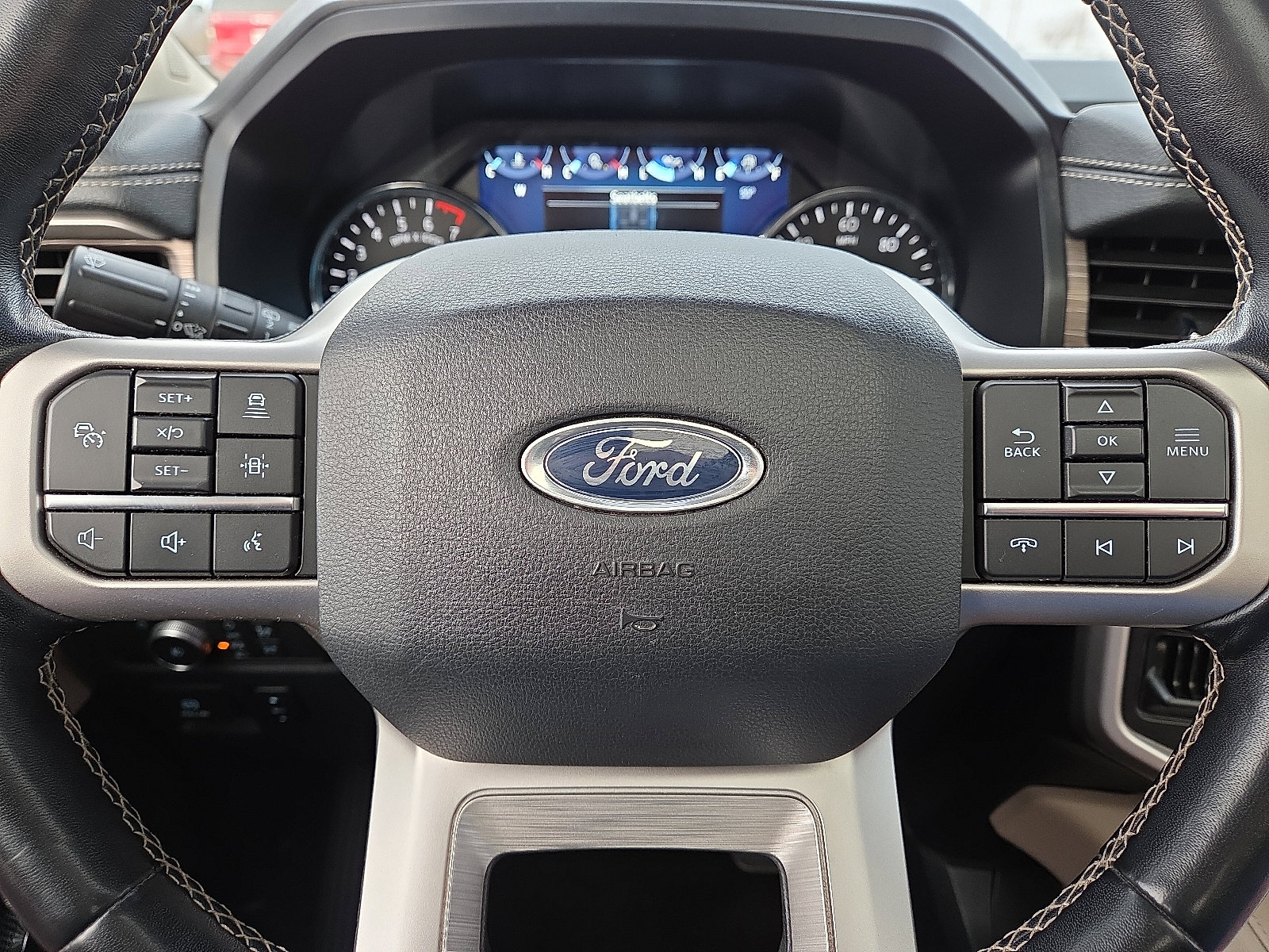 Used 2022 Ford Expedition Max Limited AWD/4WD image 16