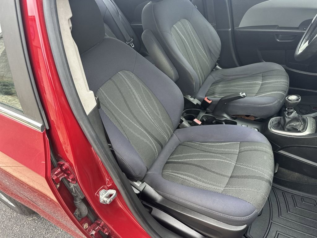 Used 2012 Chevrolet Sonic LT image 23