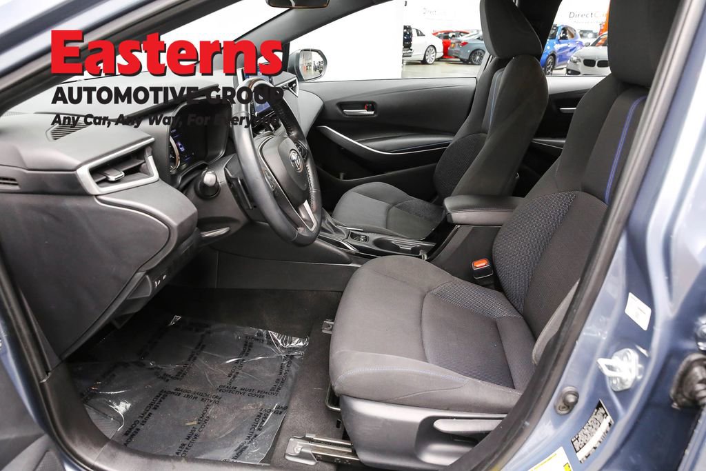 Used 2021 Toyota Corolla SE w/ SE Premium Package FWD image 14