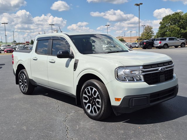 Certified 2024 Ford Maverick Lariat FWD image 2