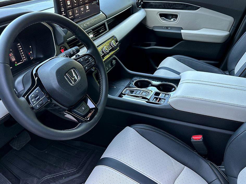 New 2026 Honda Passport TrailSport Elite image 8