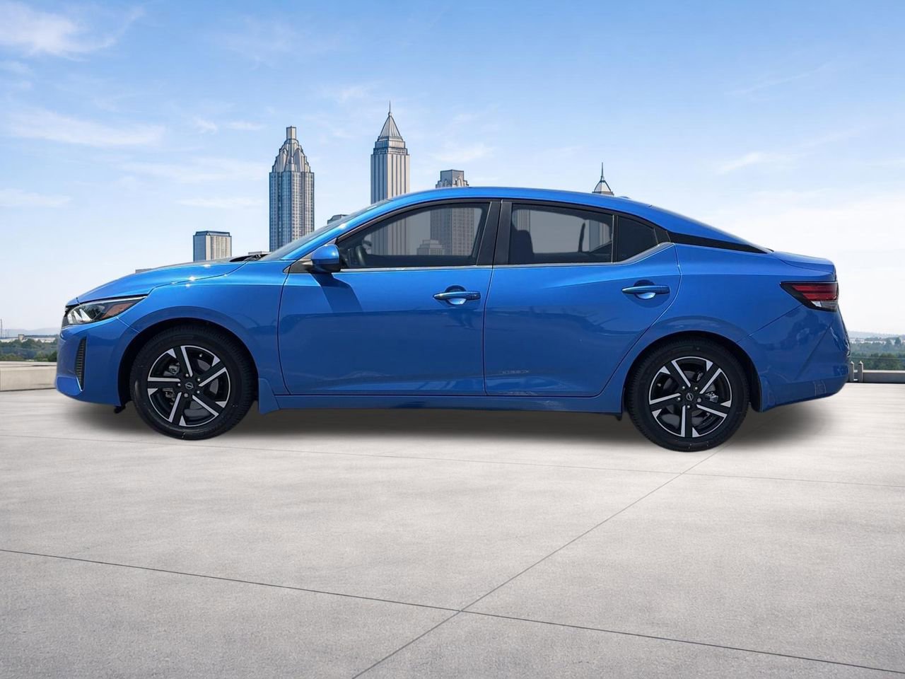 Used 2024 Nissan Sentra SV FWD image 2