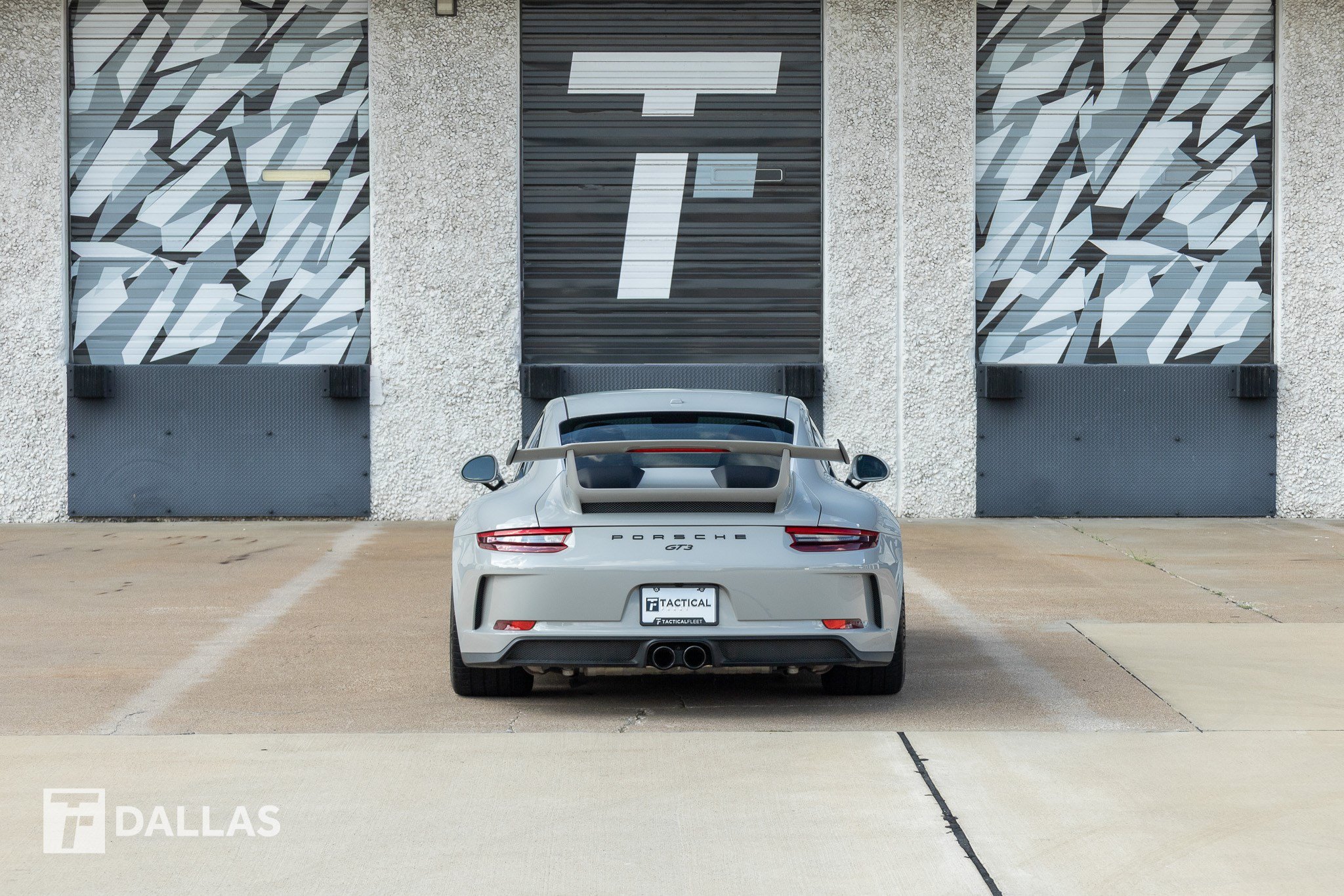 Used 2018 Porsche 911 GT3 RWD image 13