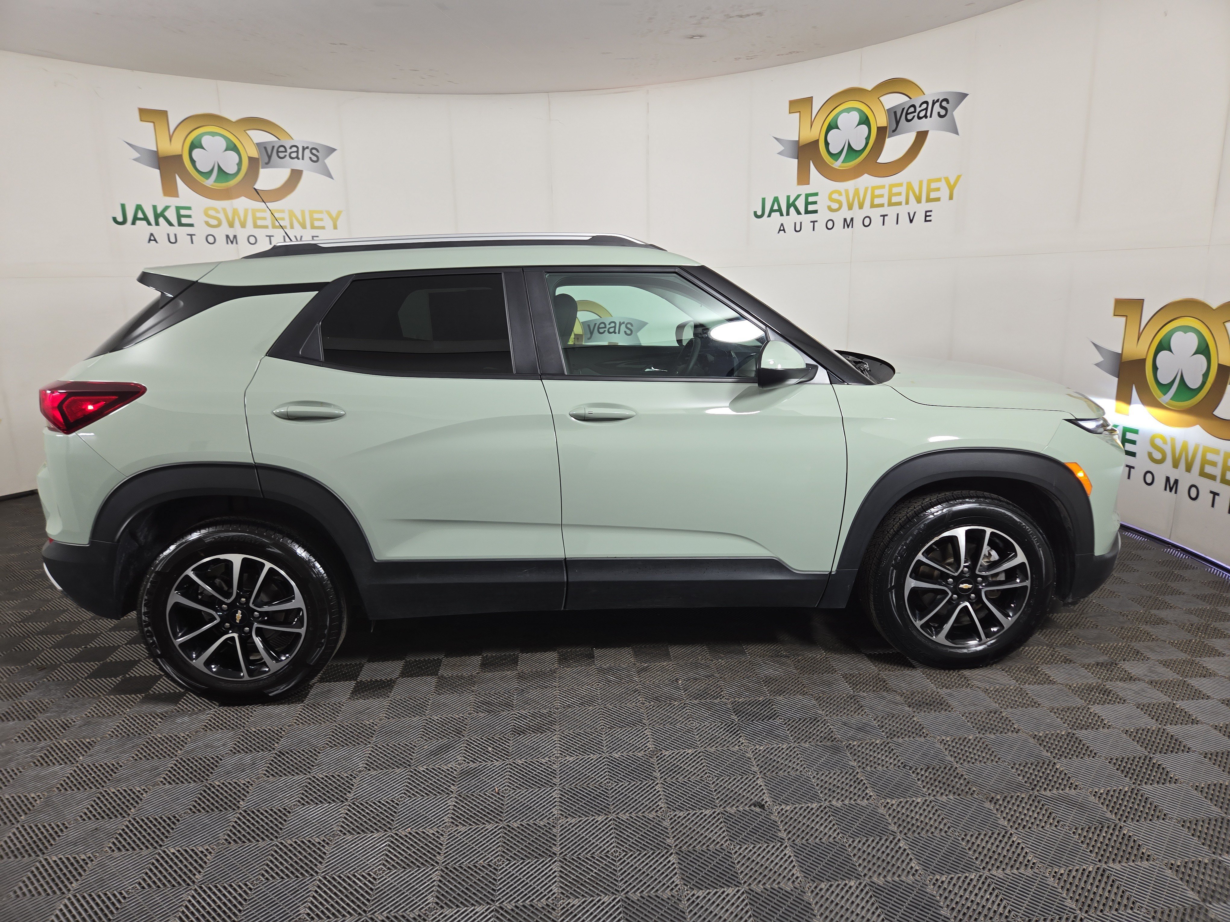 Used 2025 Chevrolet TrailBlazer LT FWD image 10
