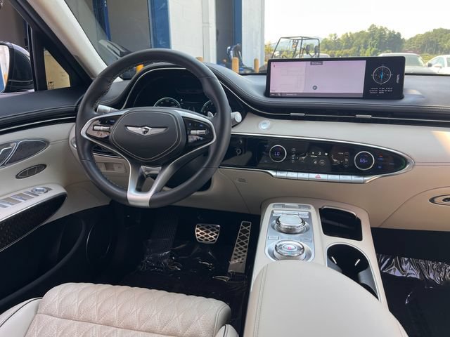 Used 2022 Genesis GV70 3.5T Sport w/ Sport Prestige Package AWD/4WD image 19