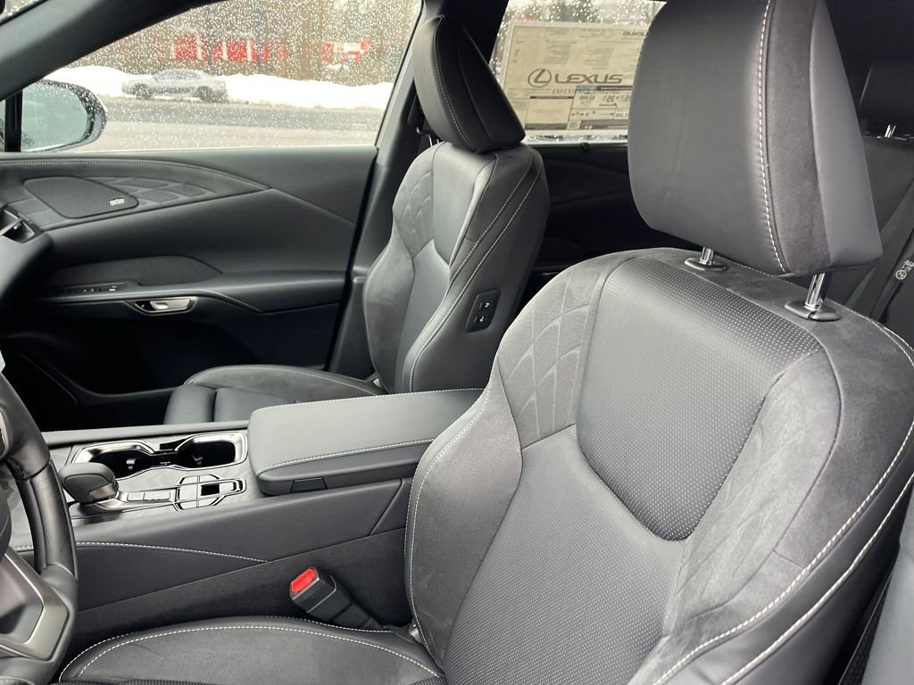 New 2026 Lexus RX 450h AWD image 8
