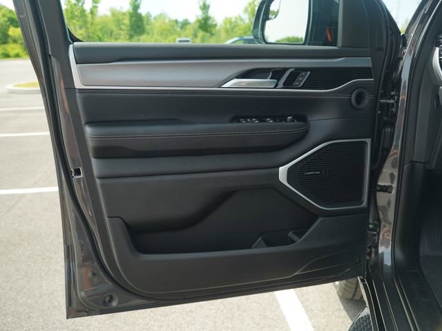 New 2026 Jeep Grand Wagoneer 4WD w/ Premium Group I image 13