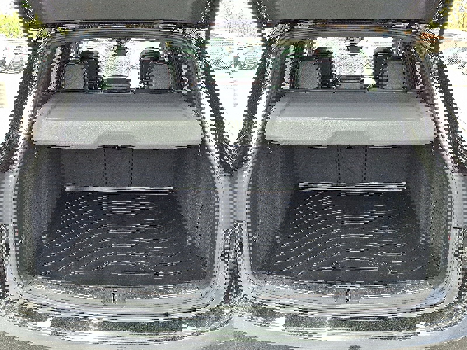 Used 2017 Porsche Macan image 29