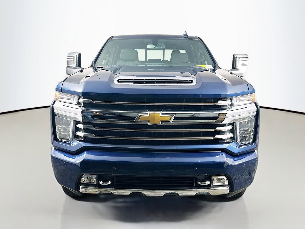Used 2022 Chevrolet Silverado 2500 High Country video 2