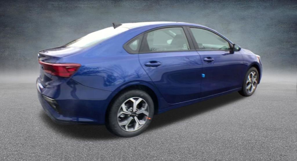 Used 2021 Kia Forte LXS FWD image 23
