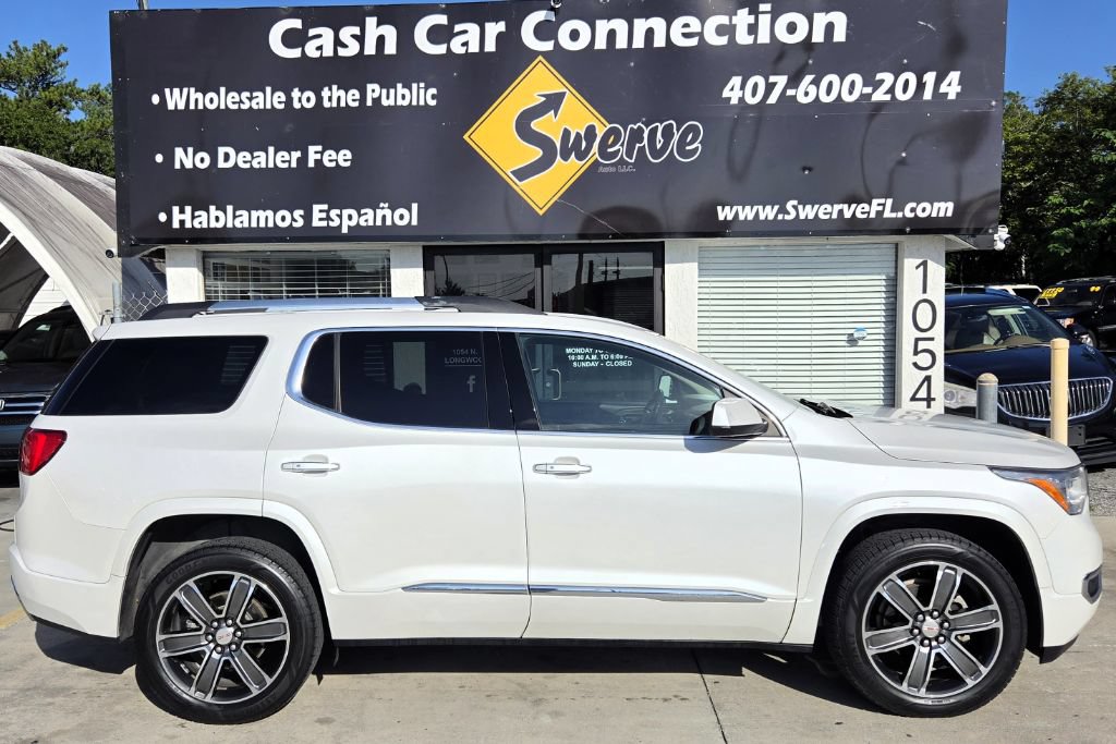 Used 2017 GMC Acadia Denali w/ Technology Package AWD/4WD image 6
