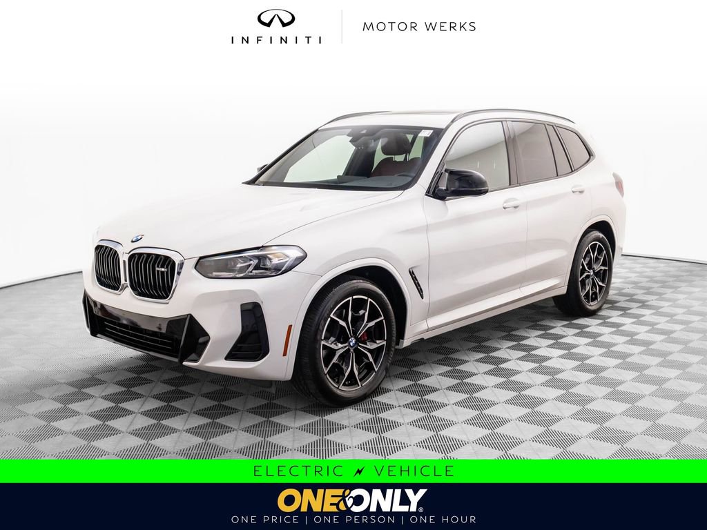 Used 2024 BMW X3 M40i image 1