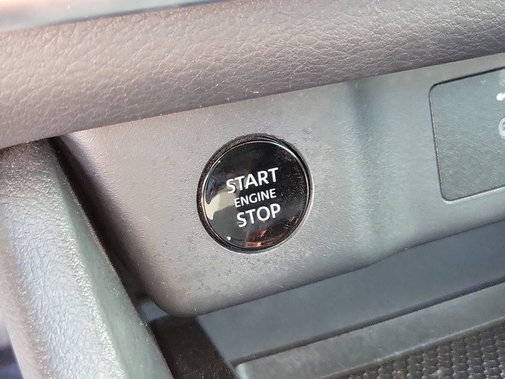 Certified 2026 Nissan Rogue S FWD image 28