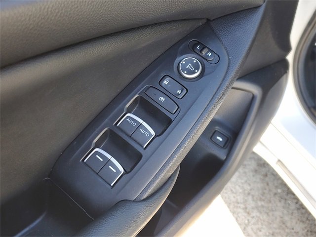 Used 2021 Honda Accord EX-L image 16