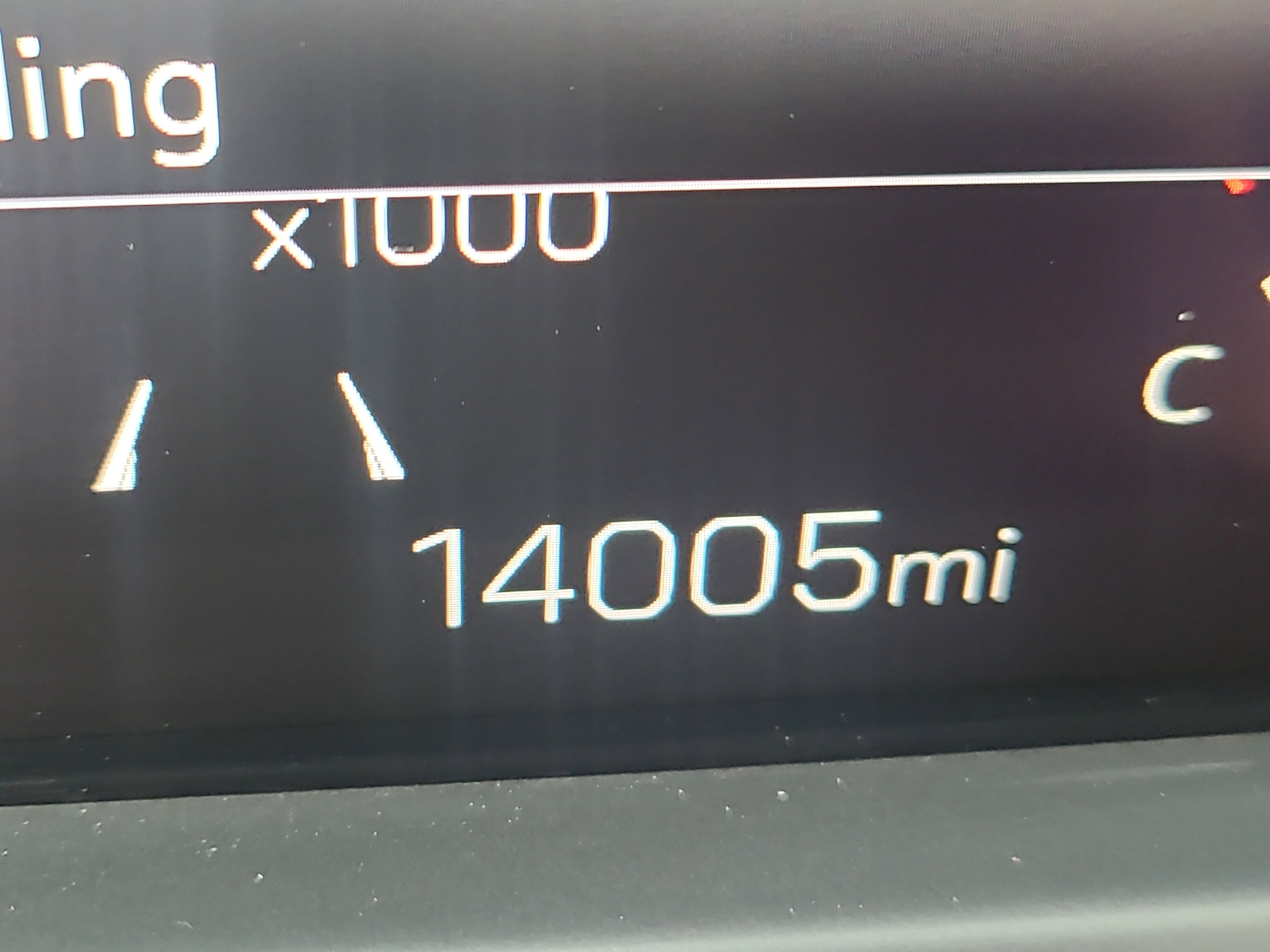 Used 2025 GMC Acadia Elevation w/ LPO, All-Weather Package image 24