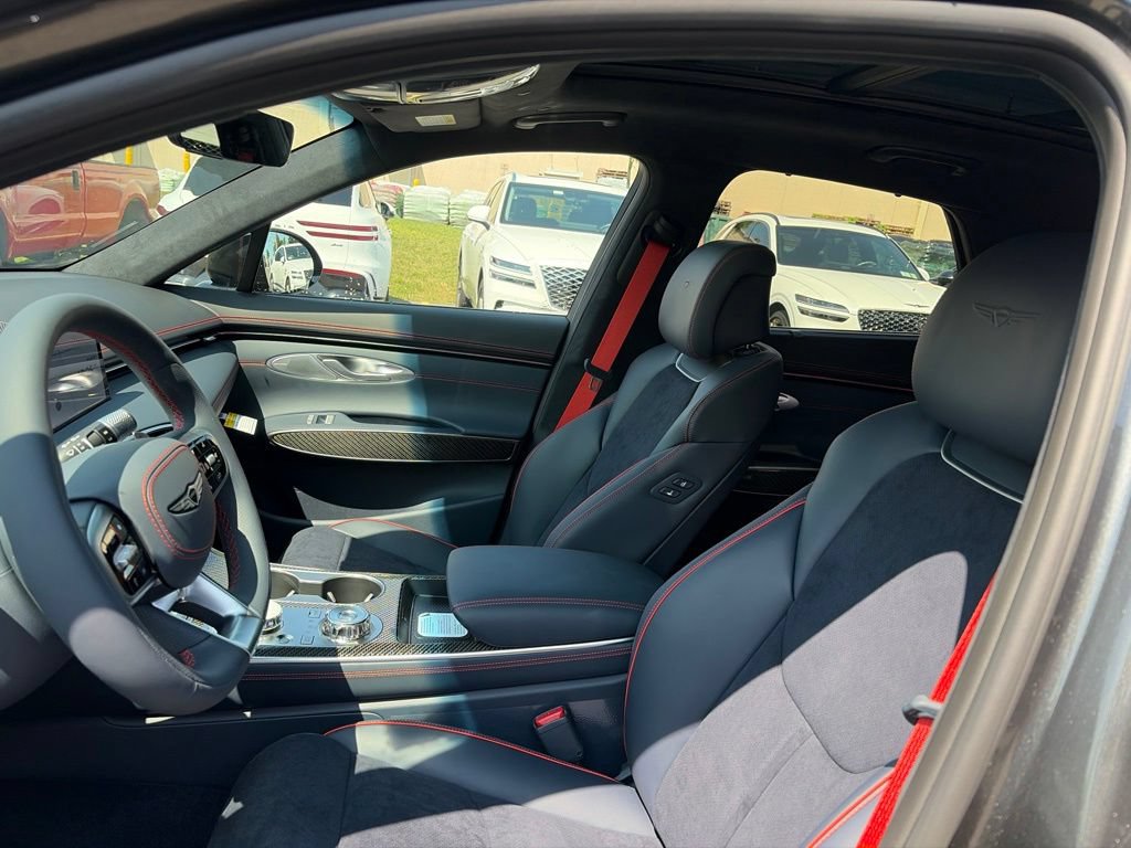 New 2027 Genesis GV70 3.5T Prestige AWD/4WD image 13