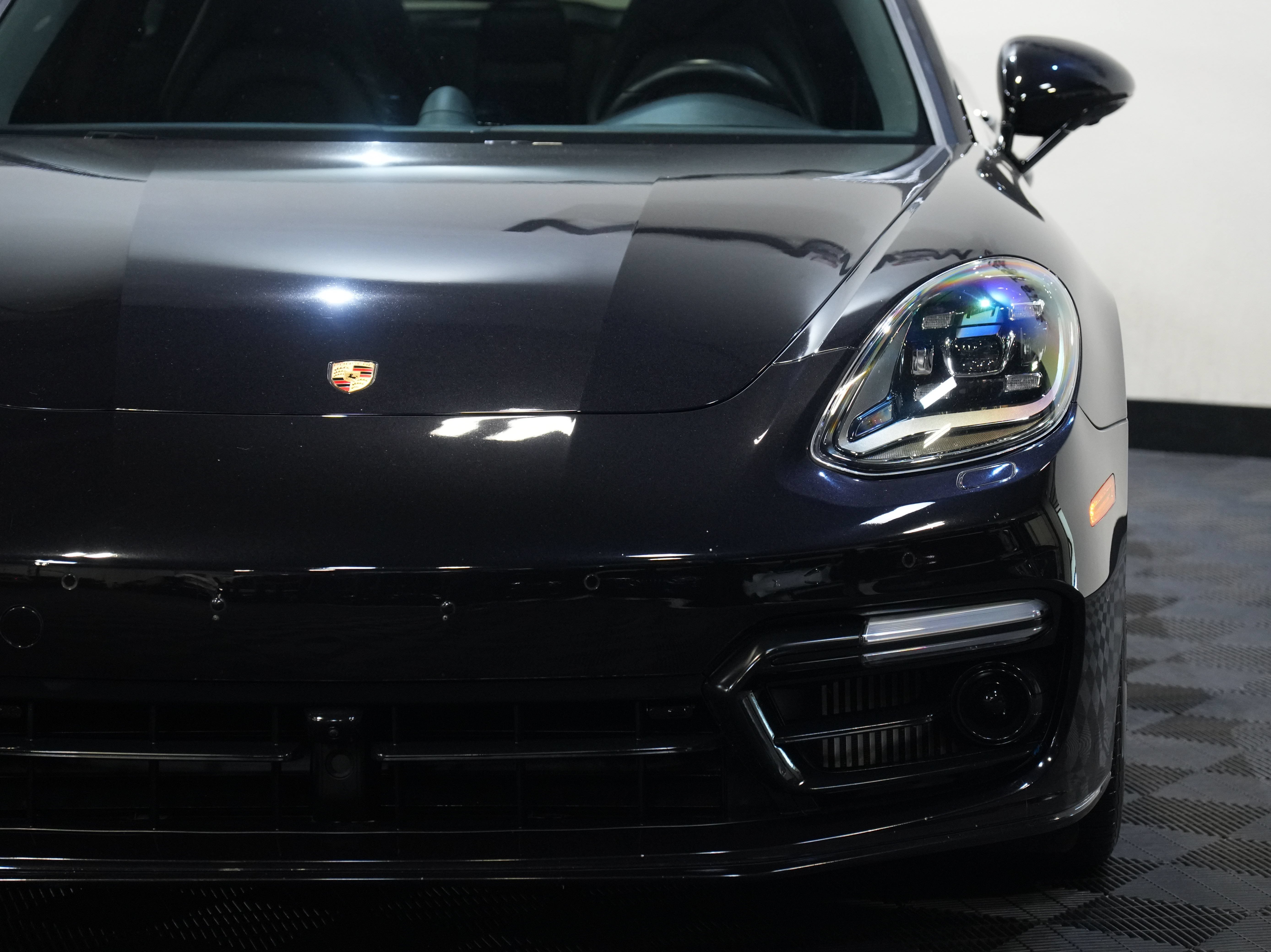 Used 2018 Porsche Panamera 4S AWD/4WD image 10