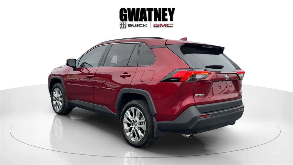 Used 2024 Toyota RAV4 XLE Premium image 4