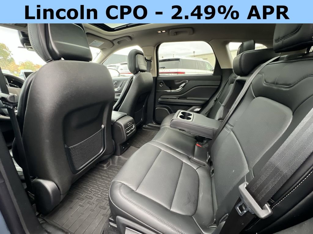 Used 2025 Lincoln Corsair Grand Touring w/ Equipment Group 302A image 27