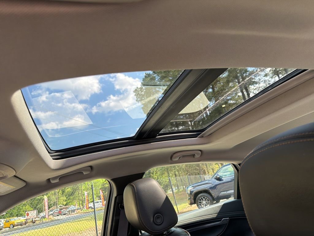 Used 2015 Chevrolet Impala LTZ FWD image 22