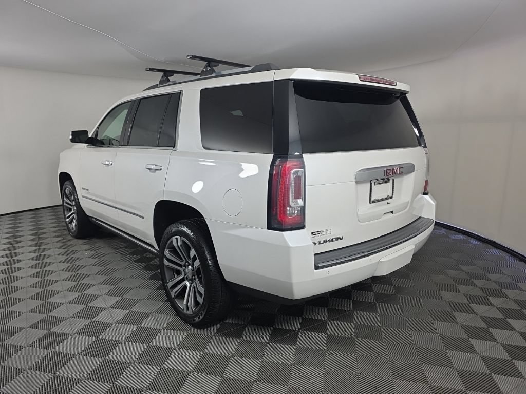 Used 2020 GMC Yukon Denali w/ Denali Premium Package AWD/4WD image 3