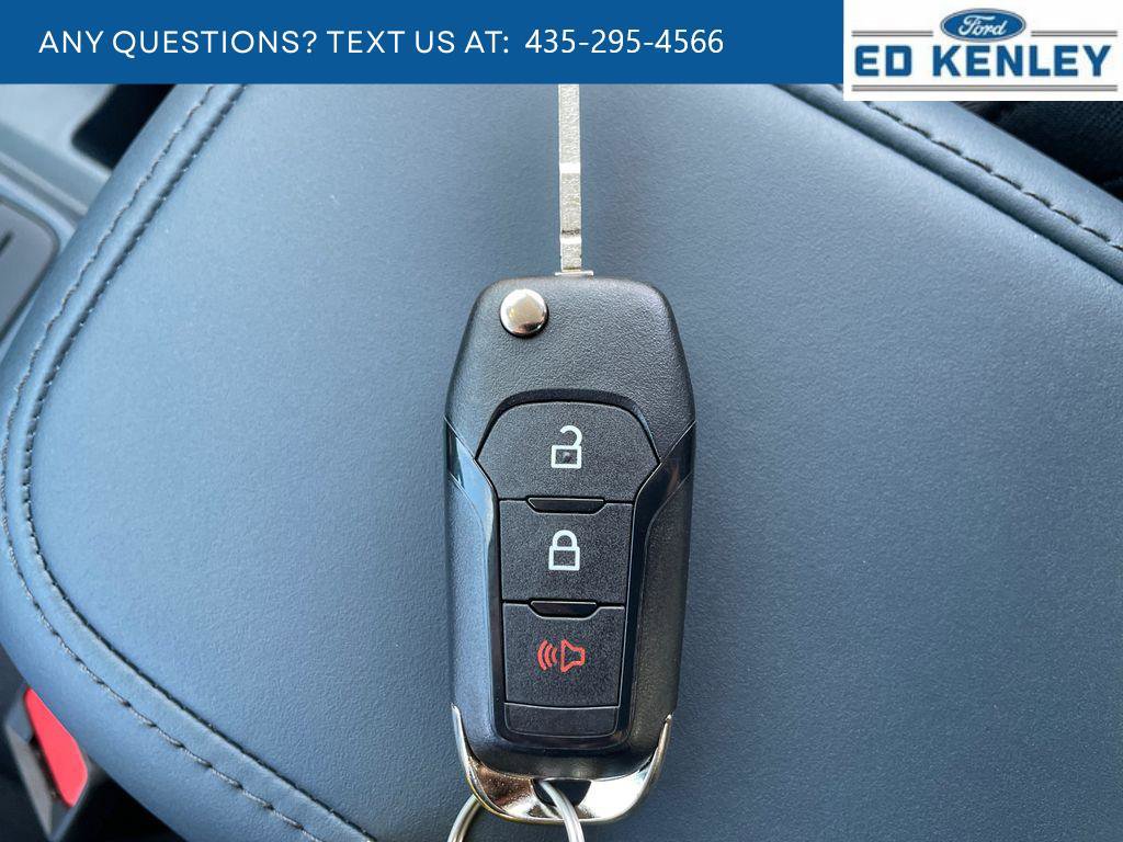 New 2025 Ford Maverick XL w/ Equipment Group 101A image 9