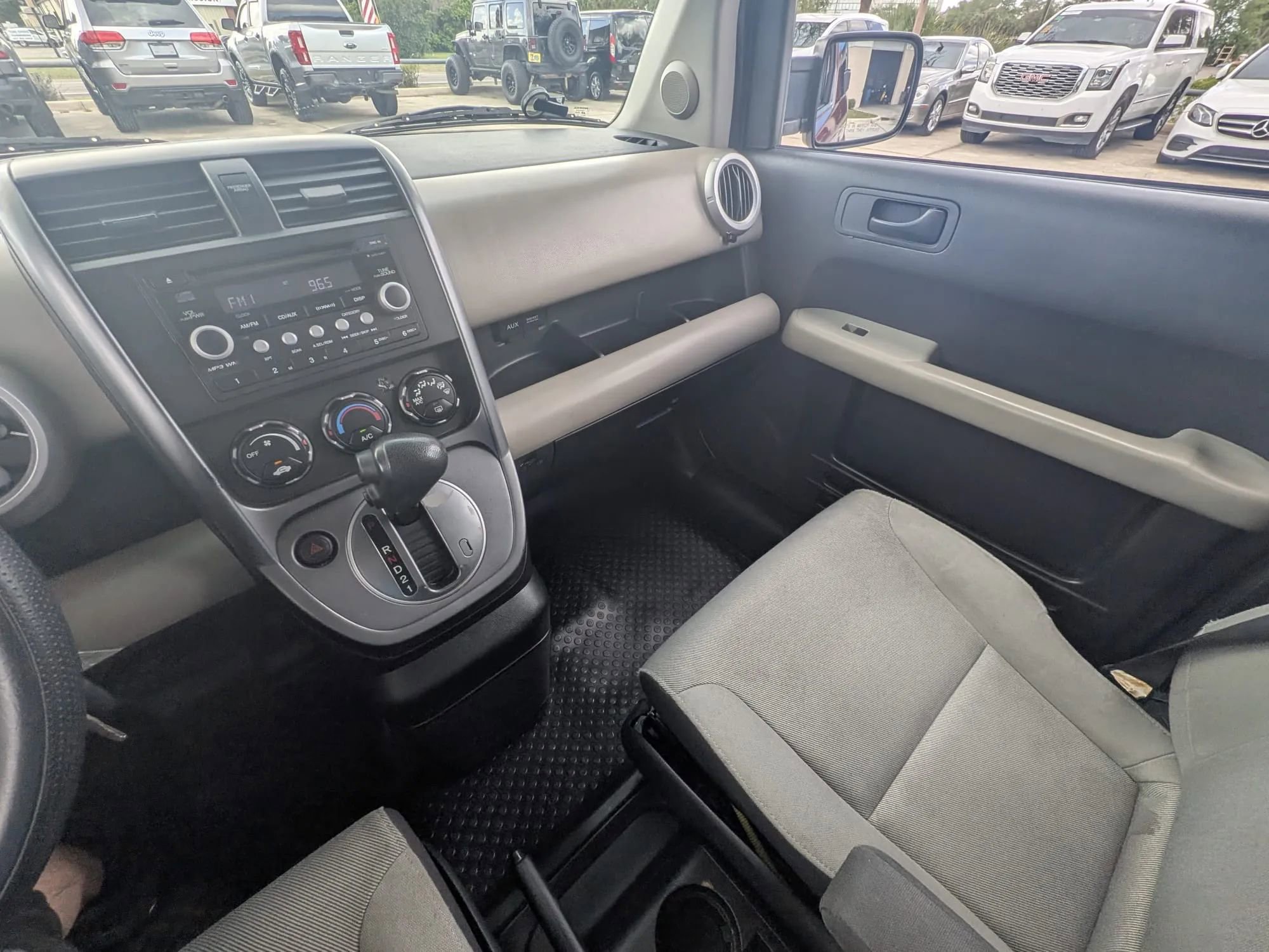 Used 2008 Honda Element EX image 14