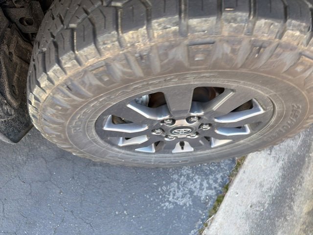 Used 2025 Toyota Land Cruiser image 9