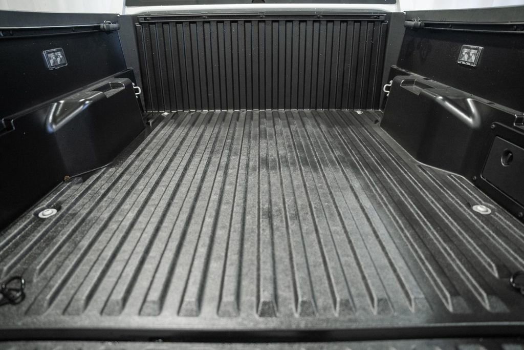New 2026 Toyota Tacoma Limited AWD/4WD image 9