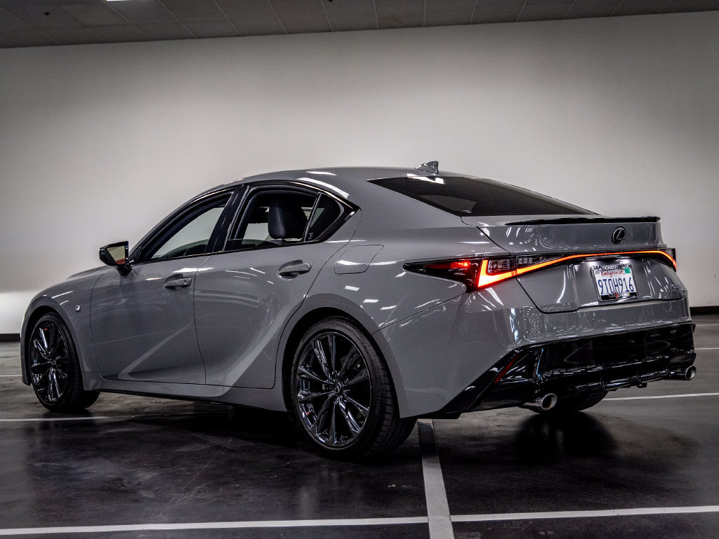 Used 2025 Lexus IS 350 F Sport RWD image 4