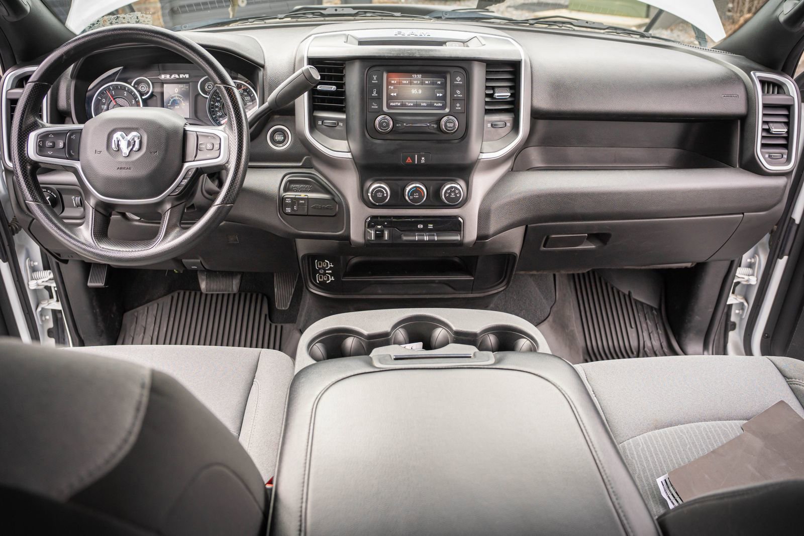 Used 2023 RAM 2500 Big Horn w/ Cold Weather Group AWD/4WD image 28