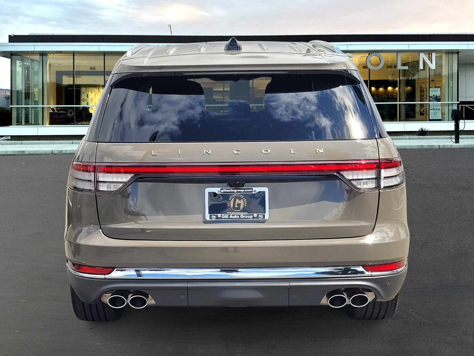New 2025 Lincoln Aviator Reserve w/ Equipment Group 201A image 5